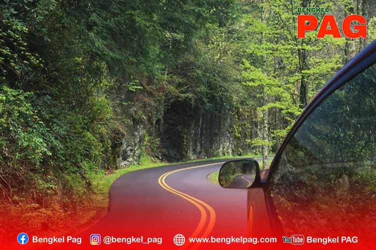 Tips mengemudi di jalan berliku