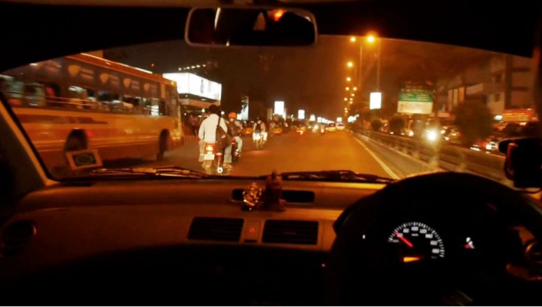 Tips Berkendara di Malam Hari